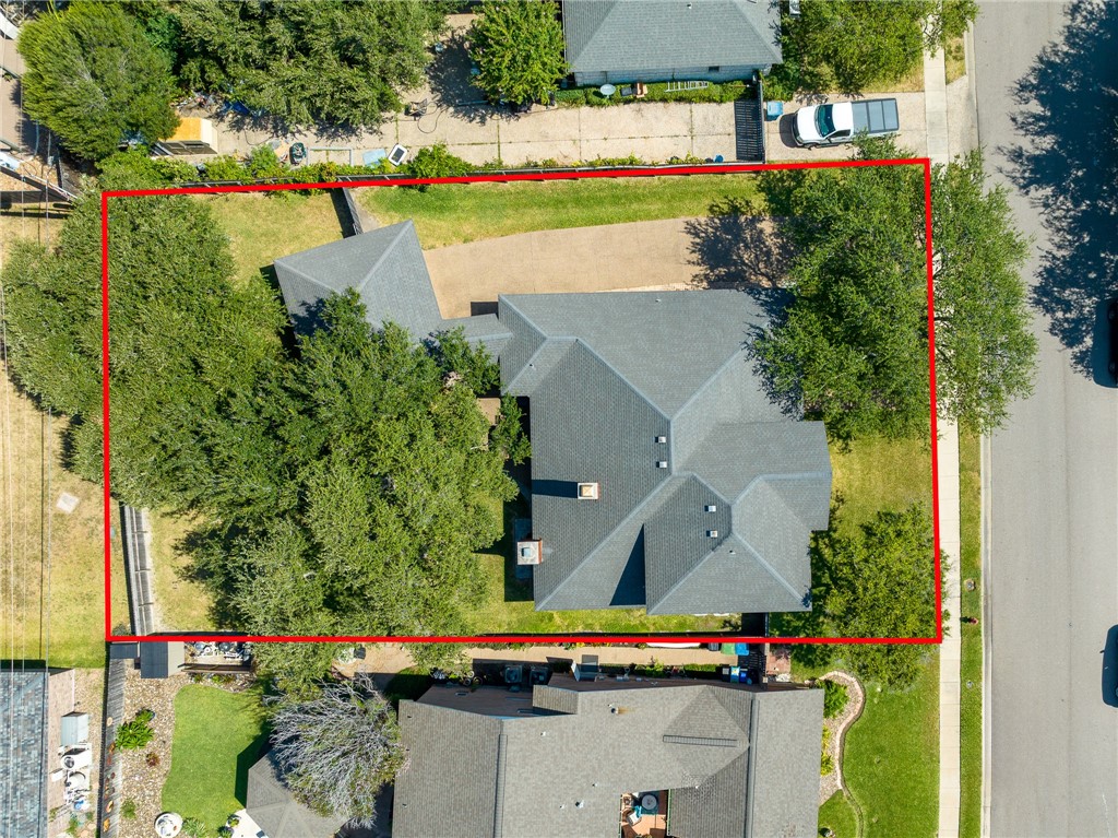 620 Colonial Dr Property Photo 40