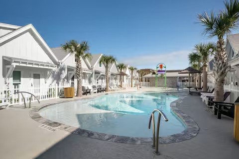 14921 Smugglers Cove Dr Property Photo 2