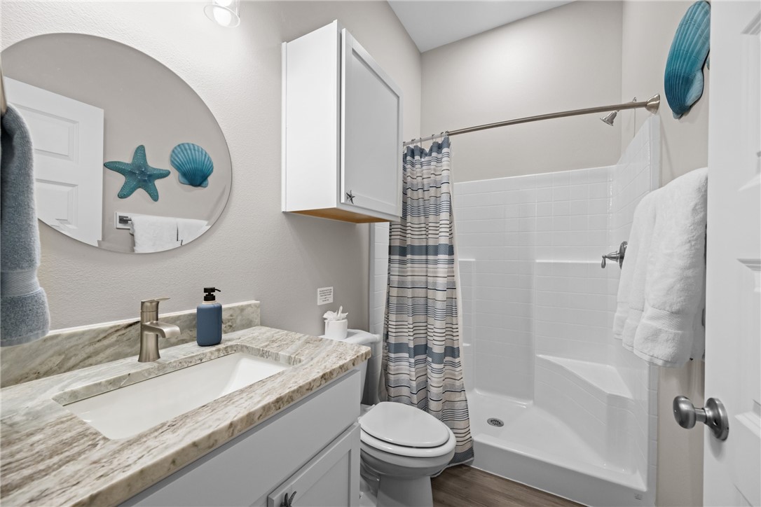 14921 Smugglers Cove Dr Property Photo 15