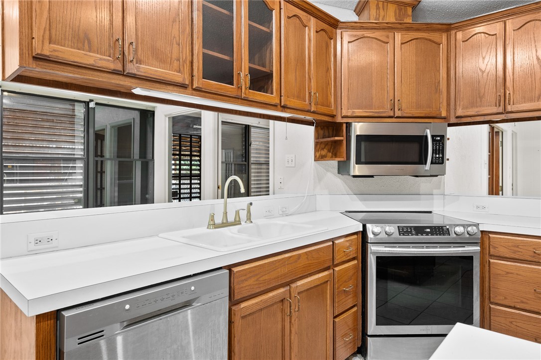 5210 Hitching Post Property Photo 14