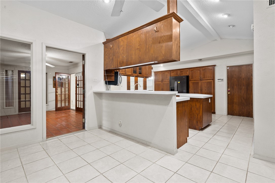 5210 Hitching Post Property Photo 16