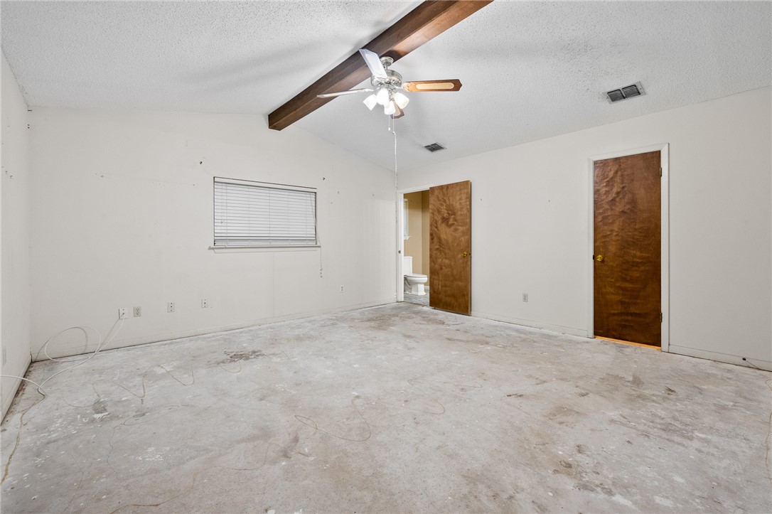 5210 Hitching Post Property Photo 20