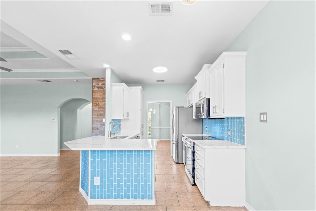 3225 Turkey Hollow Ct Property Photo 7