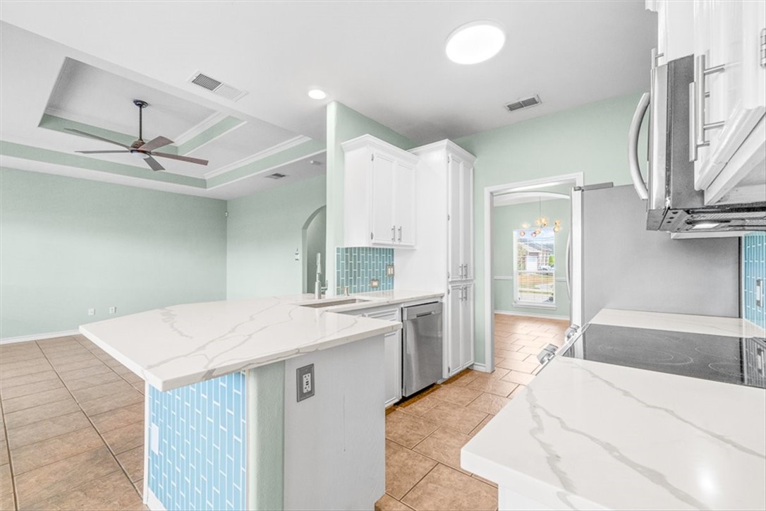 3225 Turkey Hollow Ct Property Photo 8