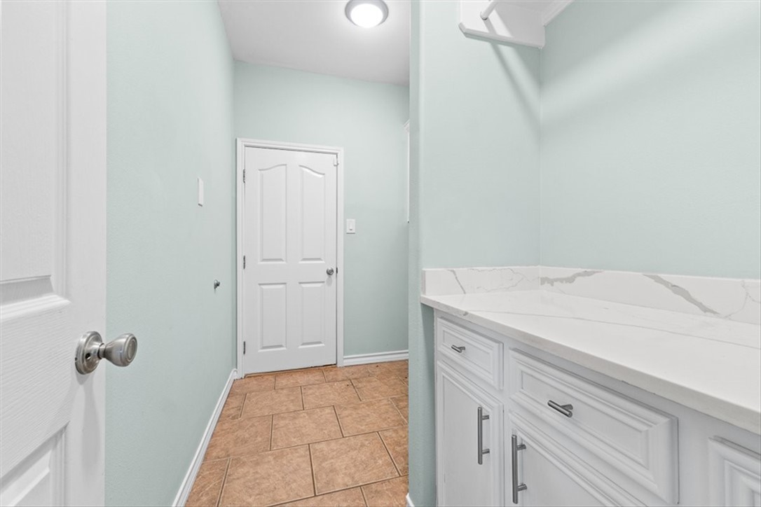 3225 Turkey Hollow Ct Property Photo 16