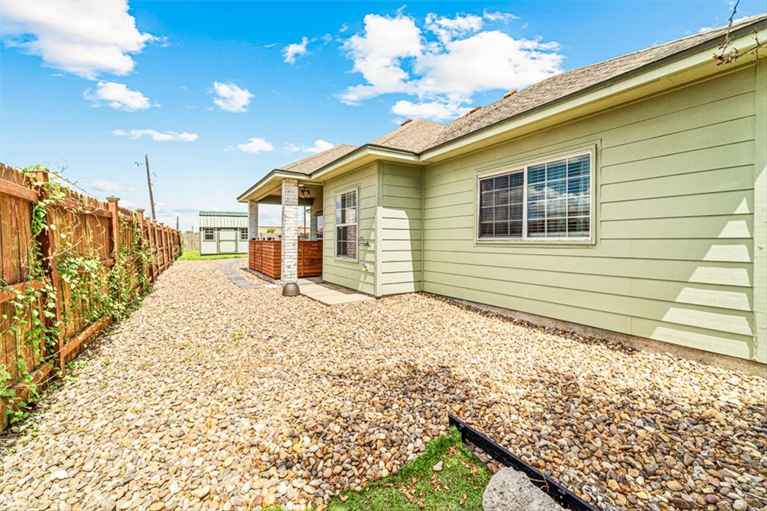 3225 Turkey Hollow Ct Property Photo 20