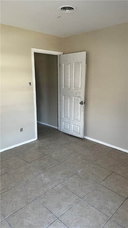 525 Ohio Ave Property Photo 5