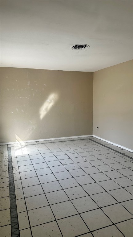 525 Ohio Ave Property Photo 9