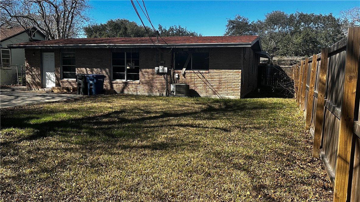 525 Ohio Ave Property Photo 12