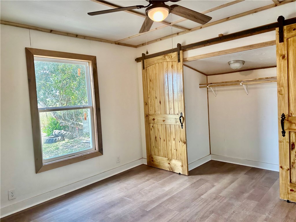 310 Driscoll St Property Photo 22