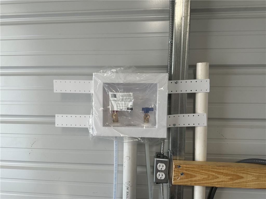 310 Driscoll St Property Photo 30