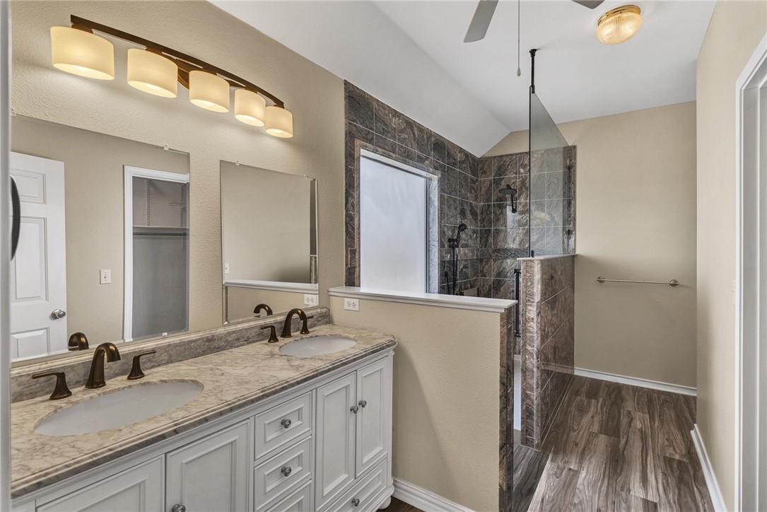 14005 Coquina Bay Ave Property Photo 18