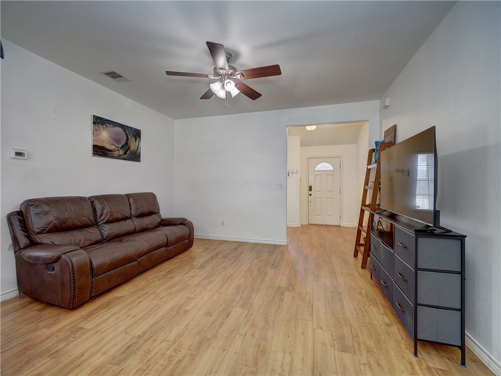 7473 Star Harbor Dr Property Photo 12