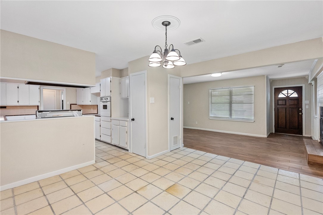 921 Barracuda Pl Property Photo 11