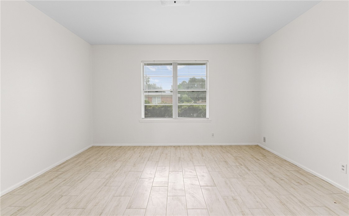 4030 San Fernando Pl Property Photo 20