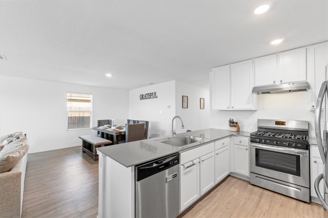 13262 Wrangler St Property Photo 7