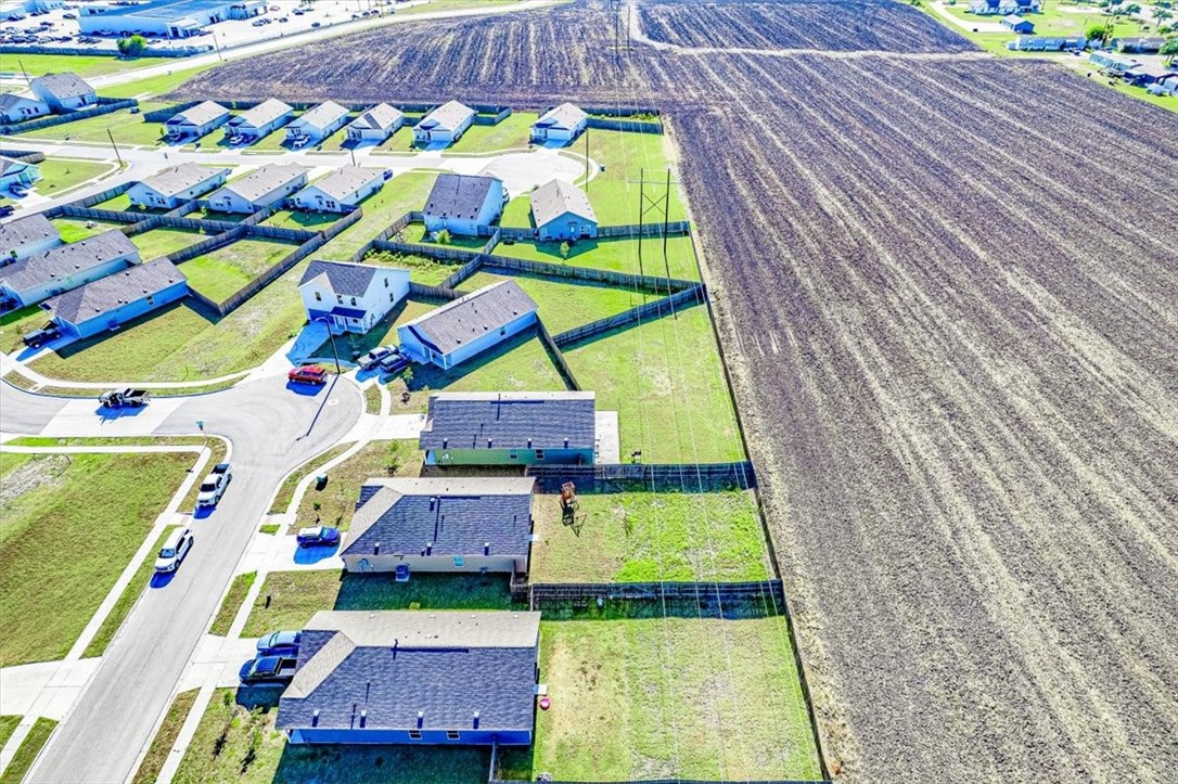 13262 Wrangler St Property Photo 27