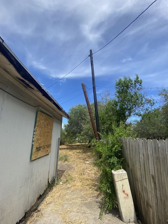 4328 Molina Dr Property Photo 7