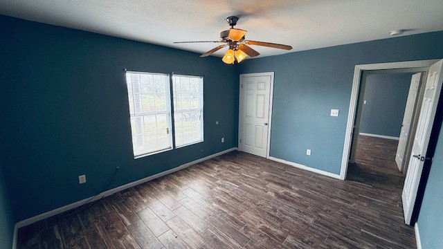 305 E Milam St Property Photo 7