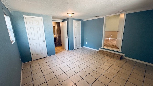 305 E Milam St Property Photo 16