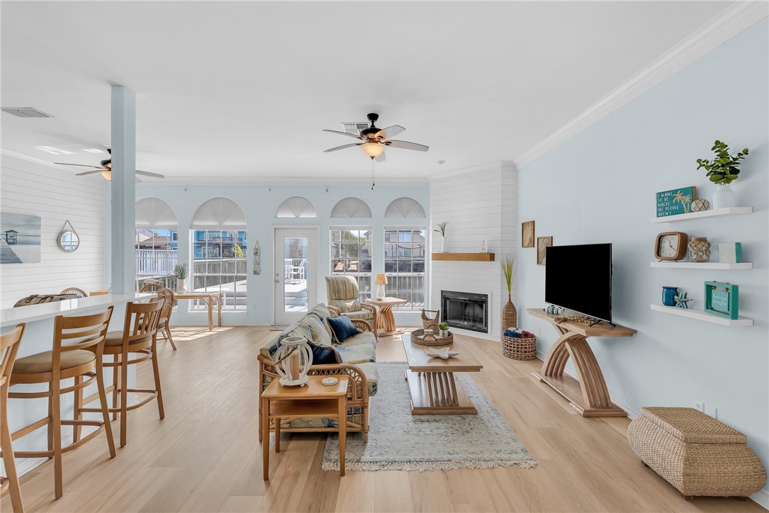 15314 Bowsprit Ct Property Photo 6