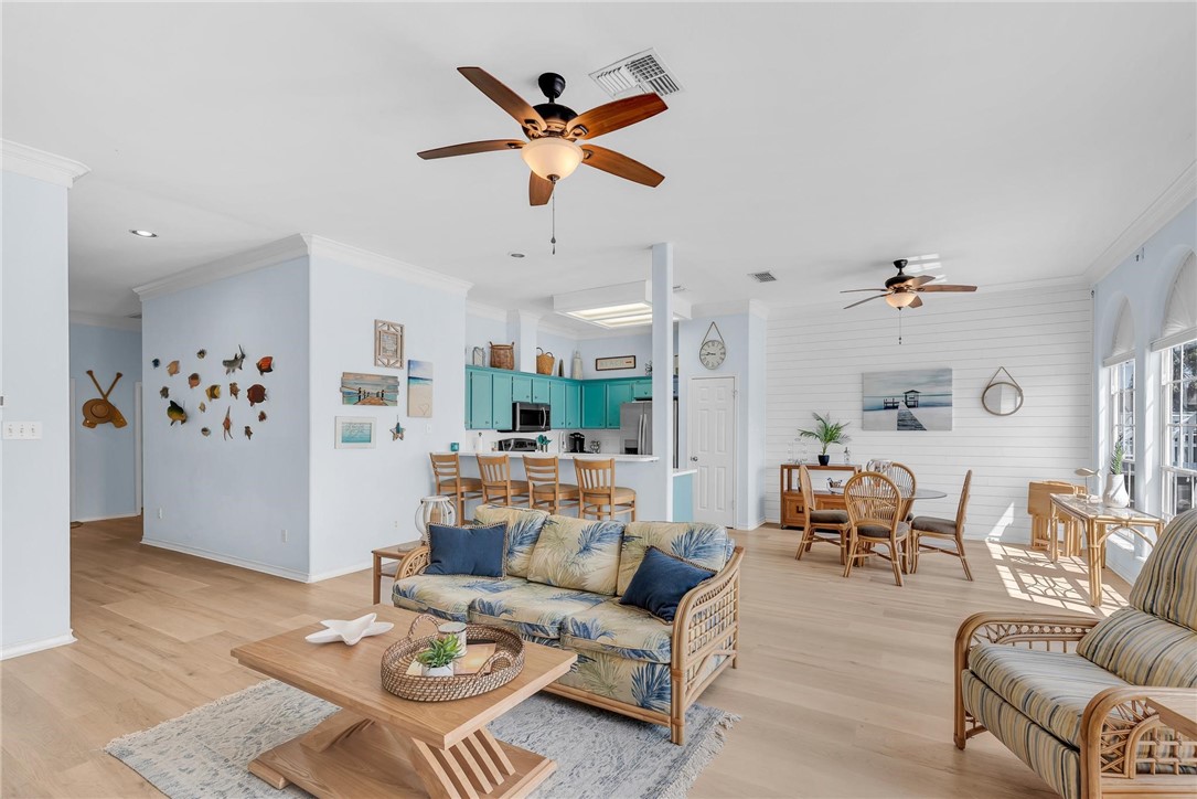 15314 Bowsprit Ct Property Photo 10