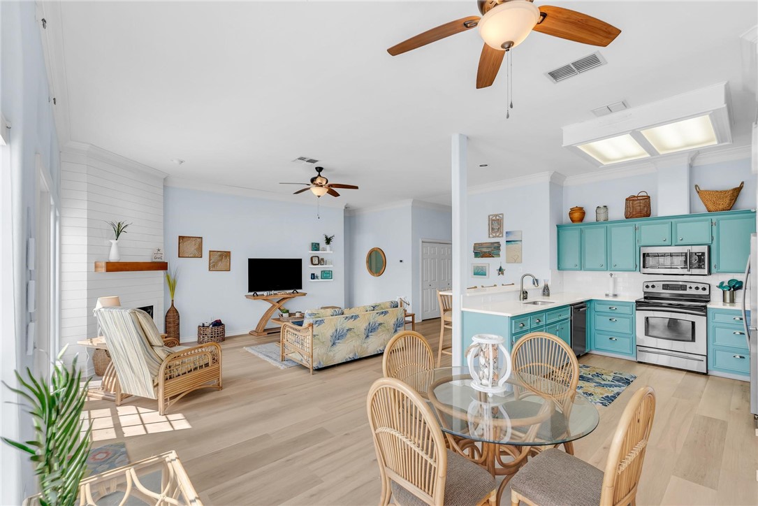 15314 Bowsprit Ct Property Photo 13