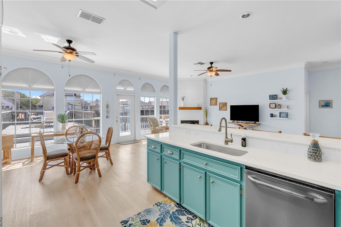 15314 Bowsprit Ct Property Photo 17