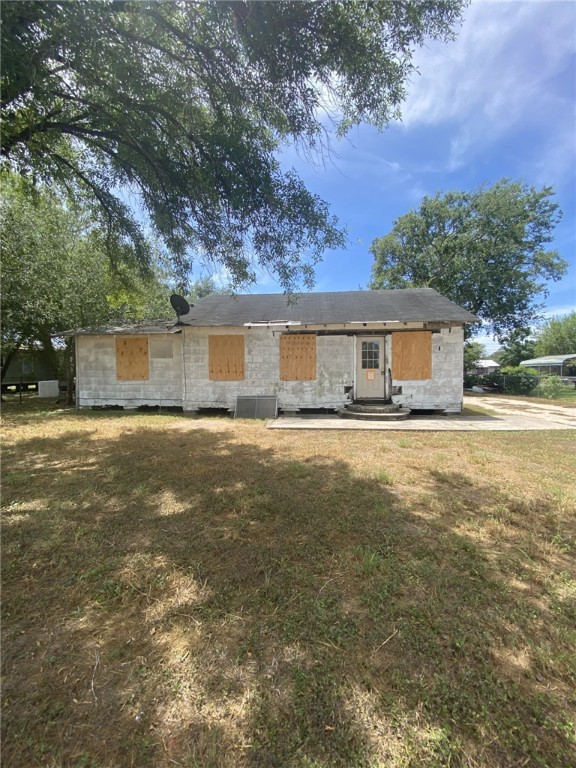629 Sw 7th St Property Photo 1