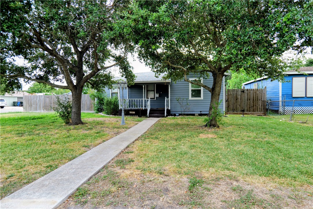 3561 Monterrey St Property Photo 1