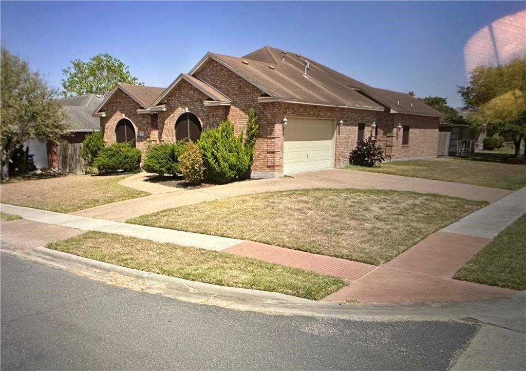 6614 Belvoir Ave Property Photo 1