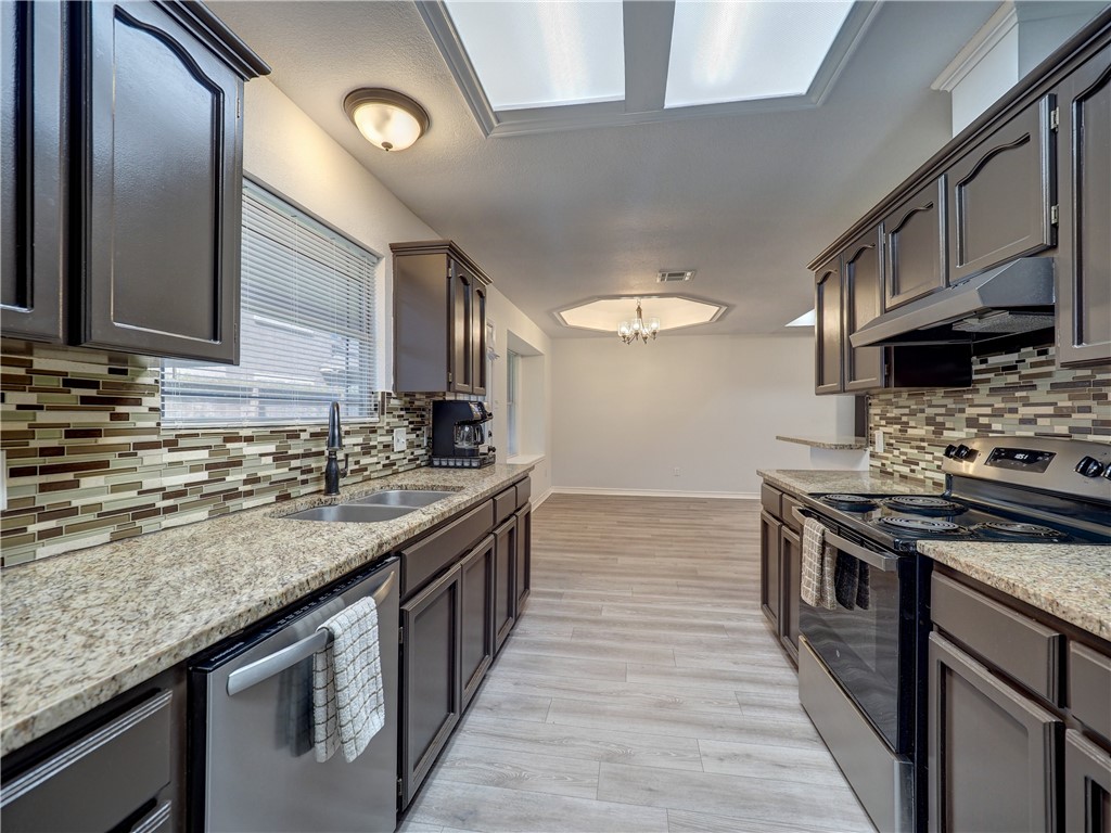 4237 Ridge View Dr Property Photo 7