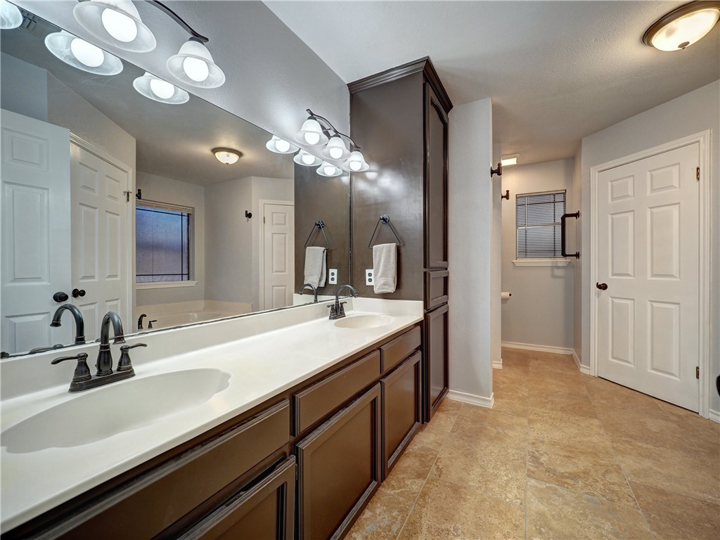 4237 Ridge View Dr Property Photo 10