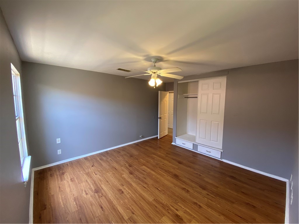 4926 Gabriel Dr Property Photo 8