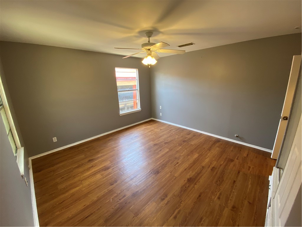 4926 Gabriel Dr Property Photo 9