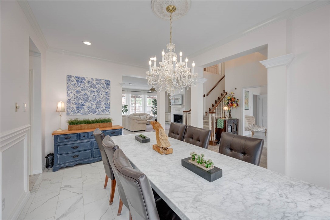 8002 Villefranche Dr Property Photo 8