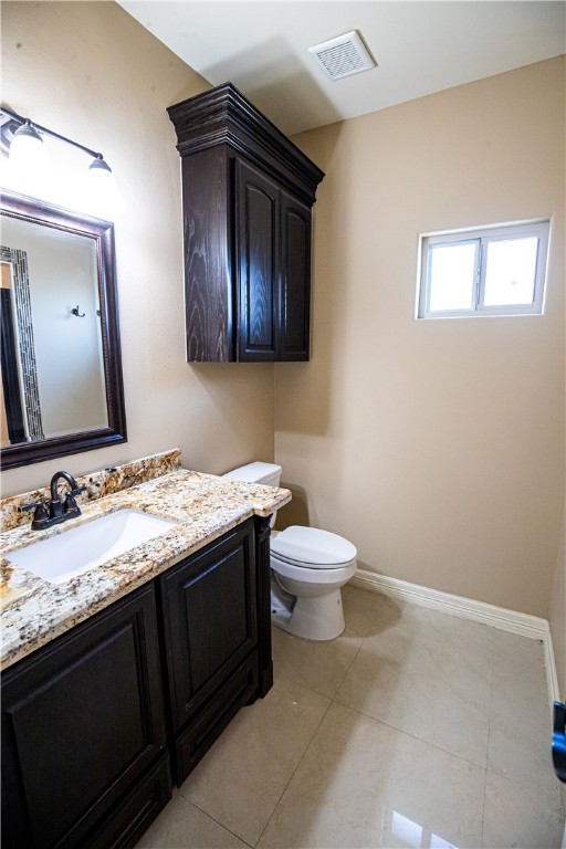 1802 The Park Dr Property Photo 17