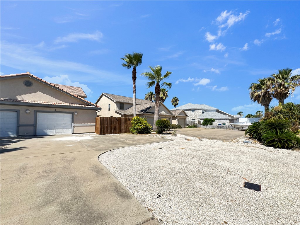 13918 Mingo Cay Ct 1 Property Photo 5