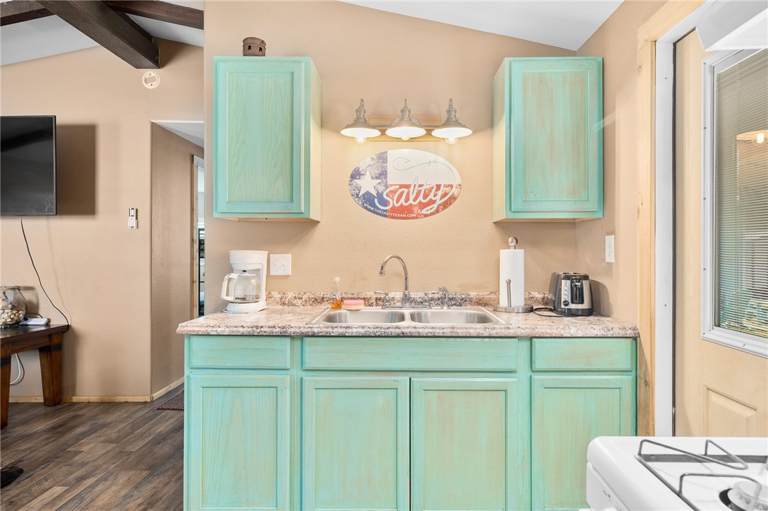 108 Palmetto Point Property Photo 8