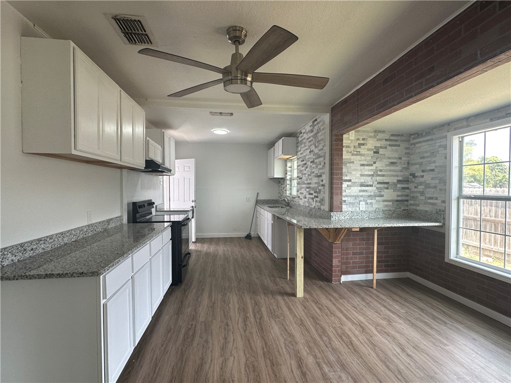 2901 David St Property Photo 3