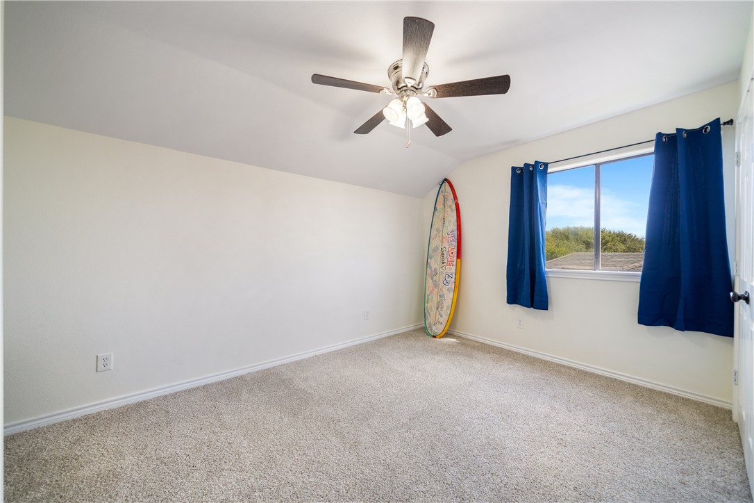 7806 Northwind Dr Property Photo 24