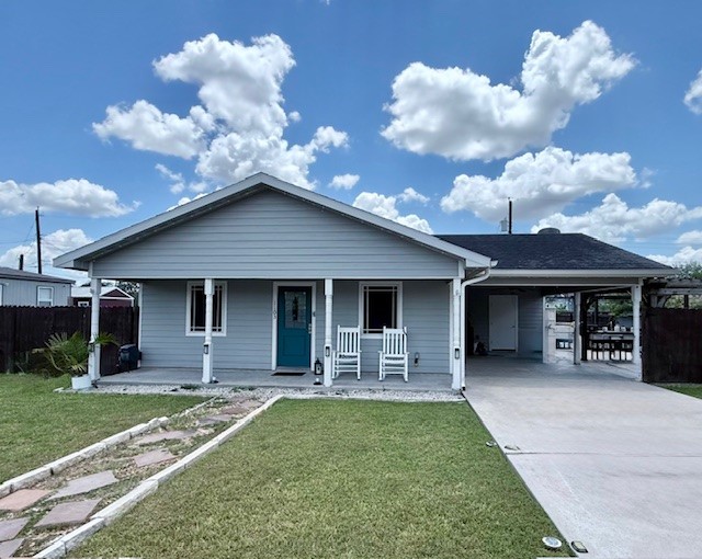 1103 Vela St Property Photo 1