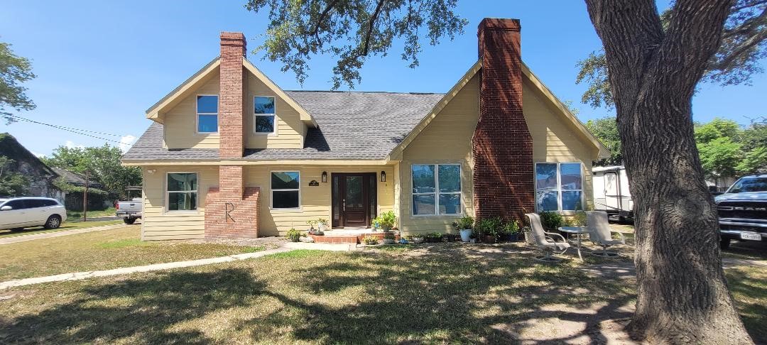 405 E Purisima St Property Photo 2