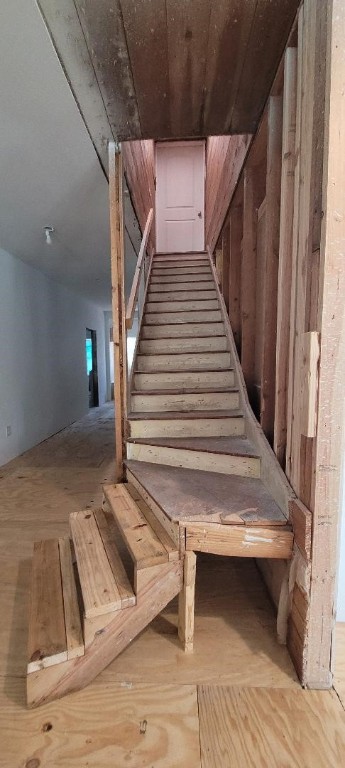 405 E Purisima St Property Photo 13