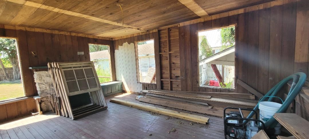 405 E Purisima St Property Photo 24