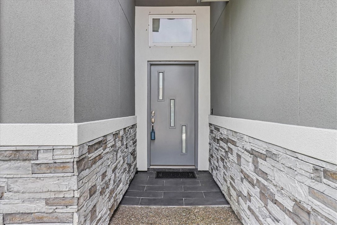 7958 Snake River Dr Property Photo 2