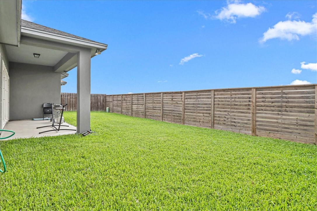 7958 Snake River Dr Property Photo 33