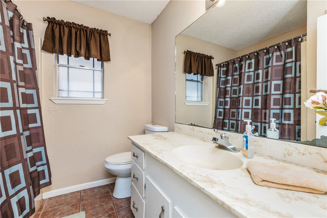 546 Vista Dr Property Photo 22