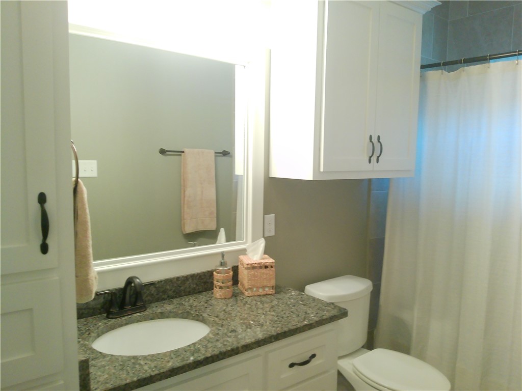 8206 Big Bend Dr Property Photo 15