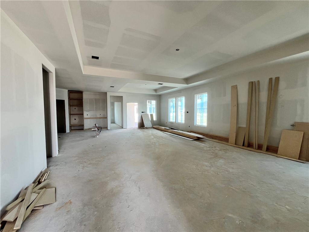 4137 Fold Lane Property Photo 5